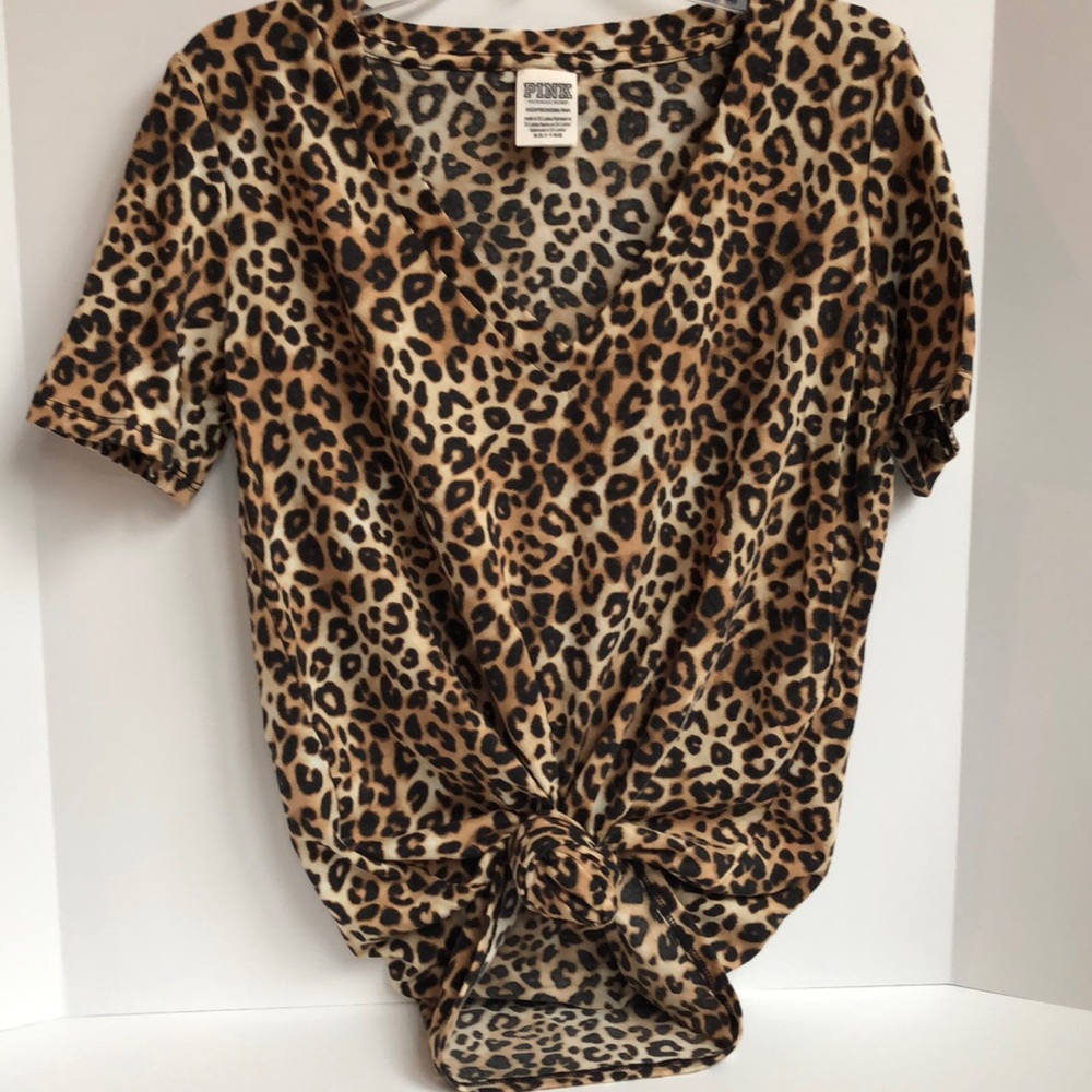 NWOT Victoria’s Secret Pink super soft cheetah tee size XS